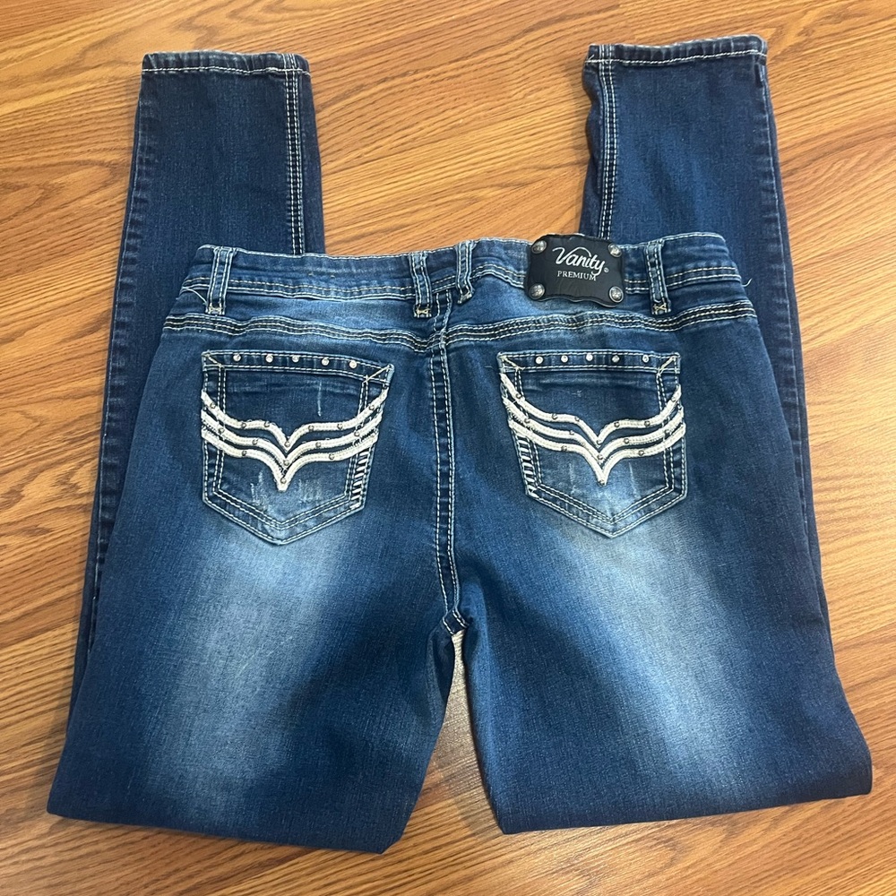 Women’s Vanity Jeans 32wx32L Great Condition! Straight Leg!